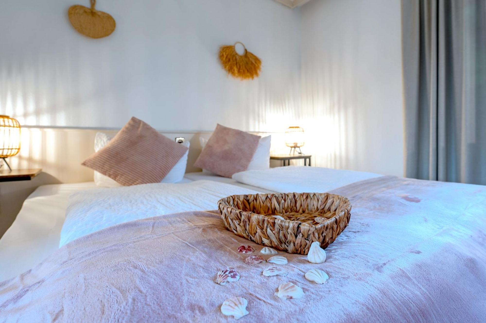 Hotel Waldkur Лер Екстер'єр фото