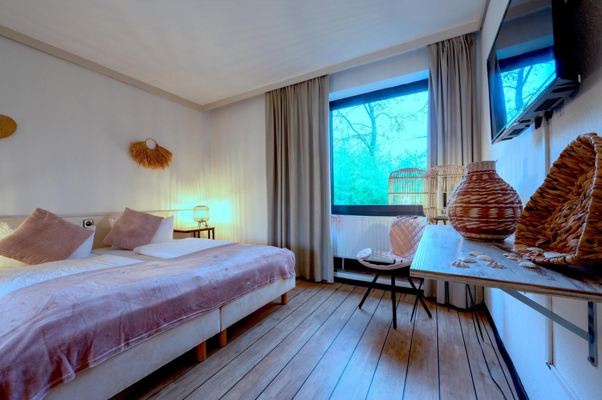 Hotel Waldkur Лер Екстер'єр фото